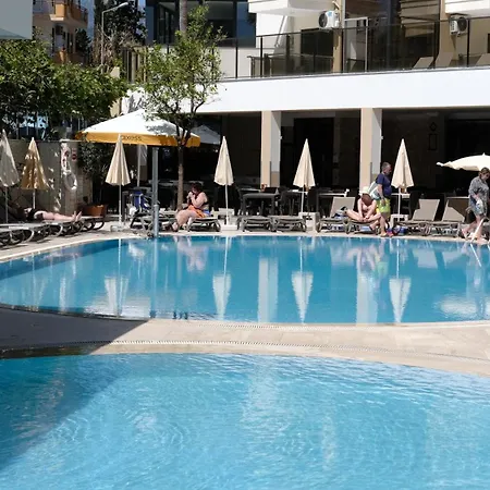 Monte Carlo אלאניה
