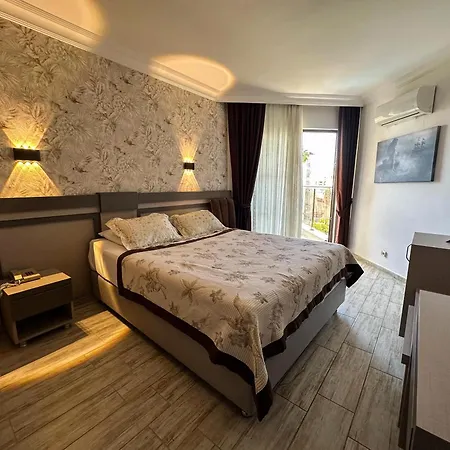 Monte Carlo מלון 4*